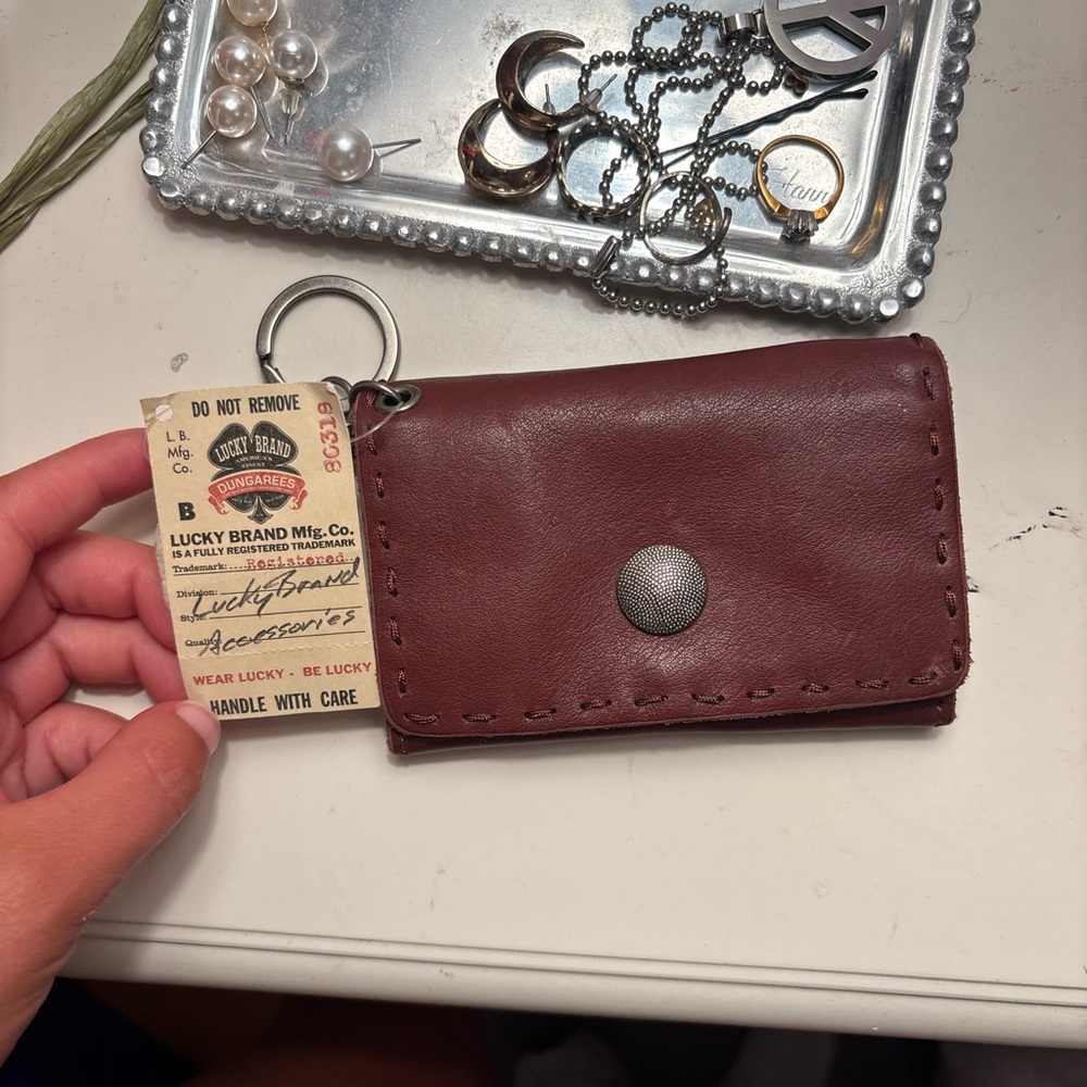 Lucky Brand Men's Burgundy Leather Key Holder